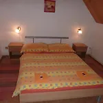 Rodinny Kunc בית הארחה סלבוניצה